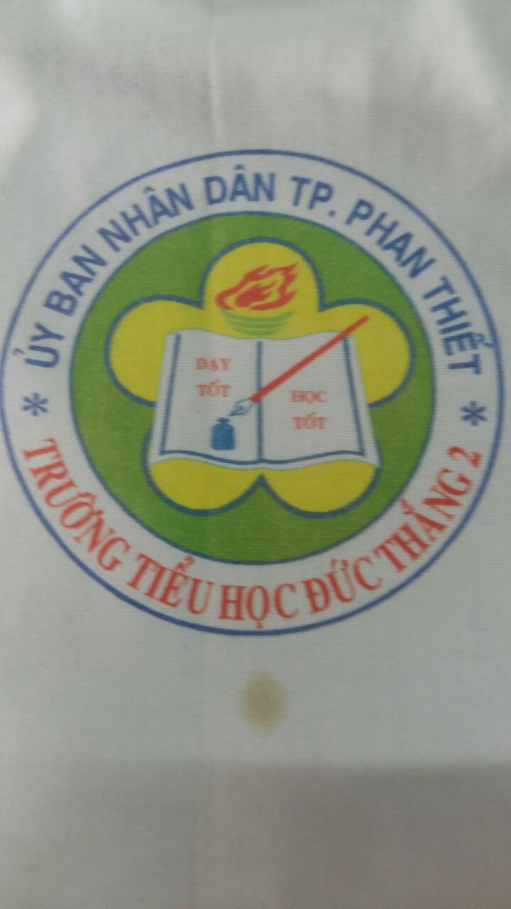 In thêu logo